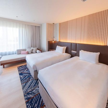 Hotel Springs Makuhari Premier Chiba Dış mekan fotoğraf