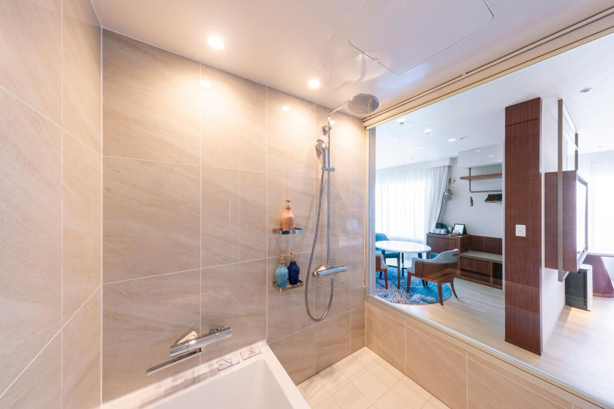 Hotel Springs Makuhari Premier Chiba Dış mekan fotoğraf
